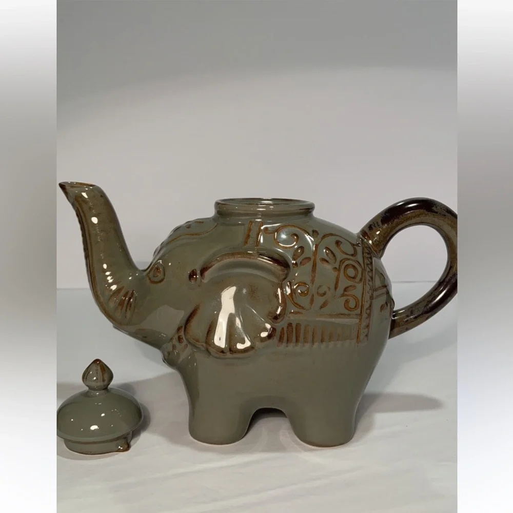 PIER 1 IMPORTS TEAPOT